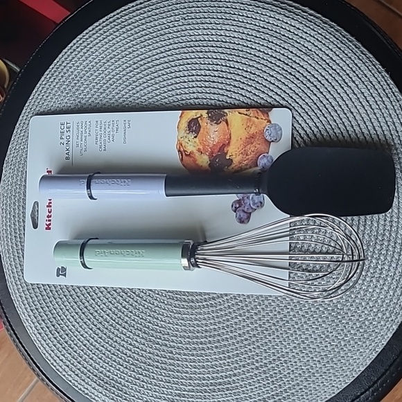KitchenAid Baking Set - Picture 1 of 7